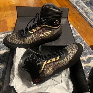 Size 13 KS "Rare Champion " Infinity wrestling shoes